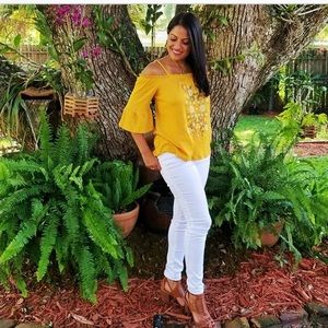 Meet your Posher, Ileana